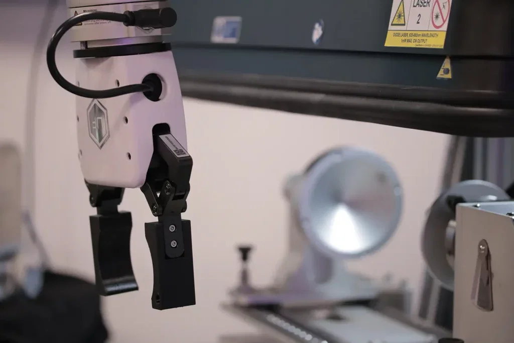 Lotus COBOT Integrated Automation