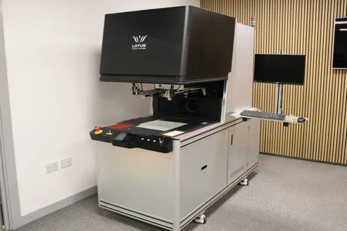 Meta-D CO2 Laser Machine