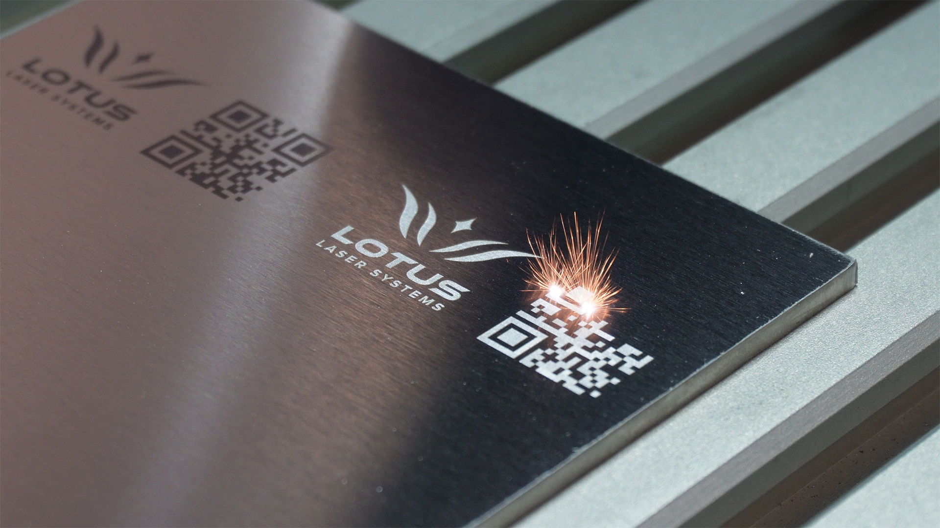 Lotus Fiber Laser Engraving Machines